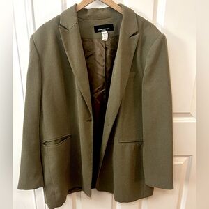 Vintage JONES NEW YORK Blazer. Size 20